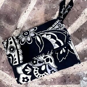 Vera Bradley wallet